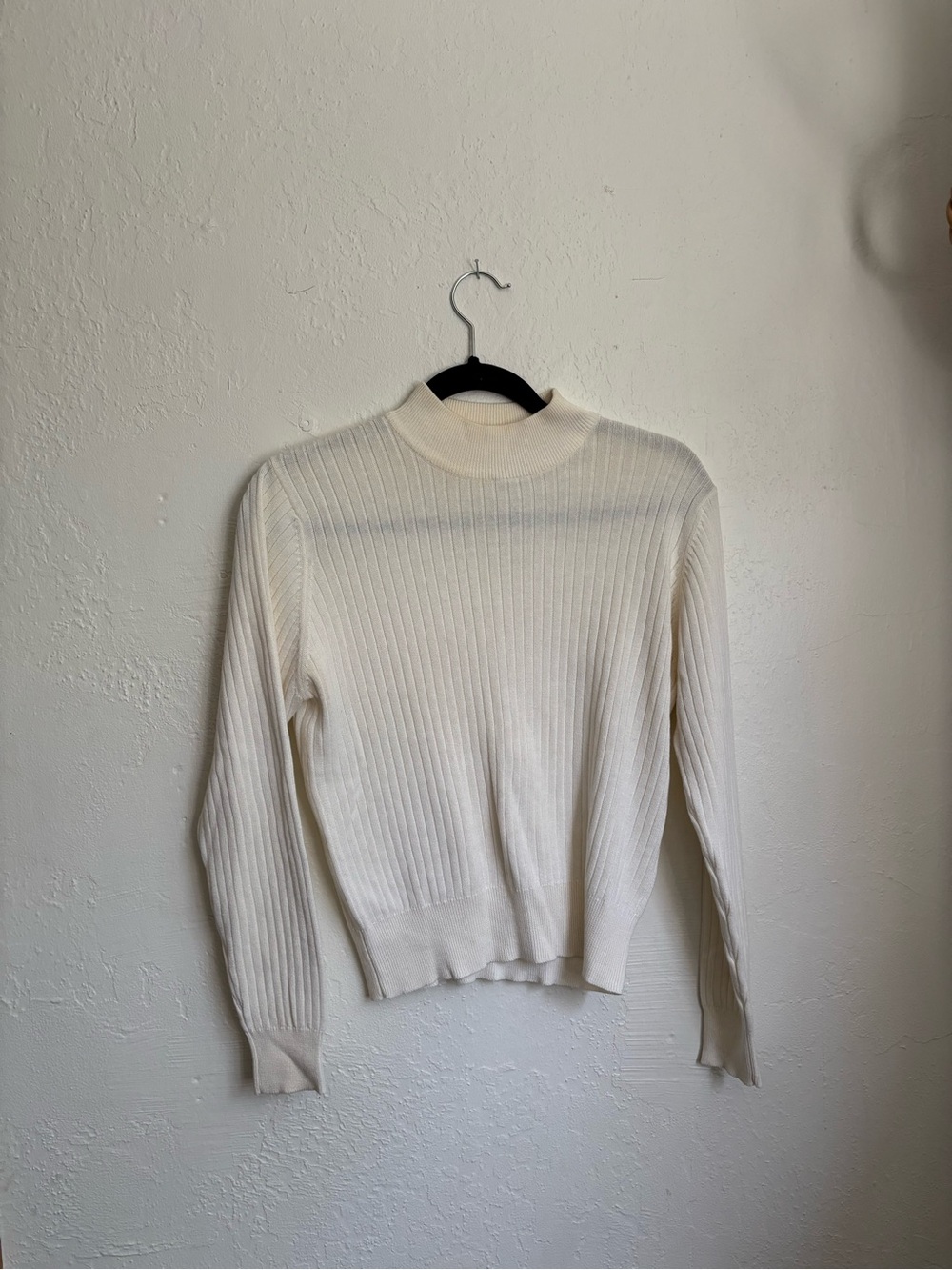 Vintage Cream Ribbed Mock Neck Women's Sweater